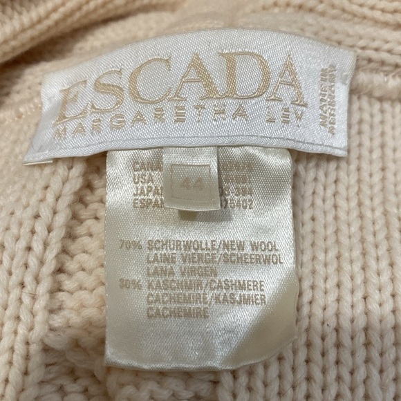 Escada Margaretha Ley Cream Cable Knit Sweater - Picture 8 of 17